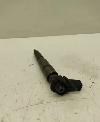 BMW 7 E65 E66 Fuel injector 779209703 0445115009