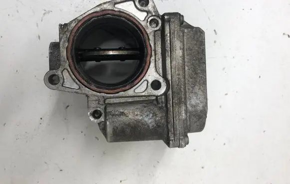 Audi A4 S4 B7 8E 8H Throttle valve 03G128063J 0711071005 A2C53099815