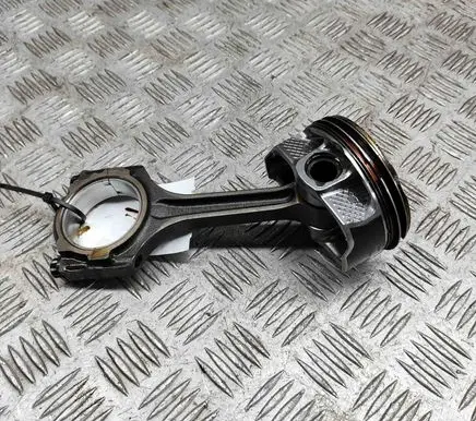 Ford Mustang VI Piston CR3Z6200B FR3Z6108A