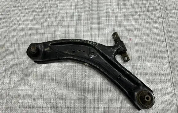 Renault Koleos II Front control arm