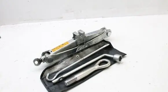 Infiniti M Y51 Lift Jack 995501MM0A