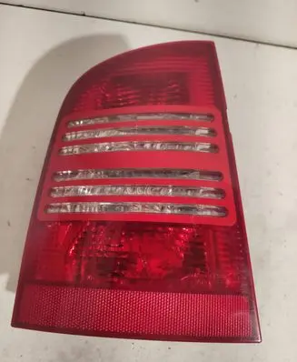 Skoda Octavia Mk1 (1U) Rear/tail lights 1U9945111B