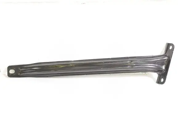 Mercedes-Benz C W205 Other engine bay part 1104690001