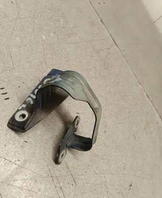 Ford Mondeo MK V Fender mounting bracket DG93F16A091AA