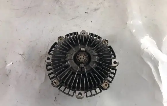 KIA Sorento Viscous fan clutch 