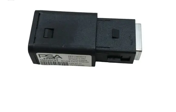 Citroen C4 III e-C4 USB socket connector 9831377180 98313506DX PLP0303508