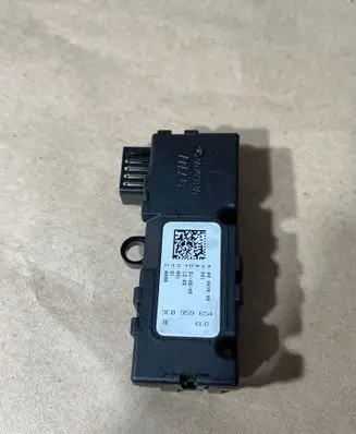 Volkswagen PASSAT B6 Steering angle sensor 3C0959654