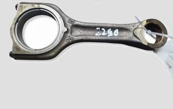 Volvo V40 Connecting rod/conrod