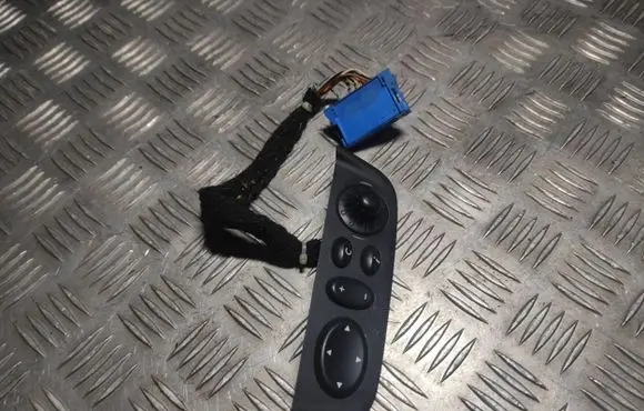 Renault Megane I Other switches/knobs/shifts 197939