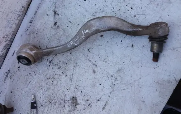 BMW 5 E39 Front lower control arm/wishbone
