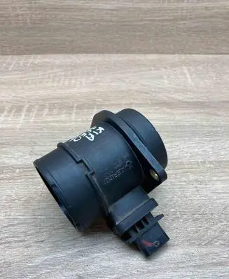 Hyundai i30 Mass air flow meter 9220930004 281642A401