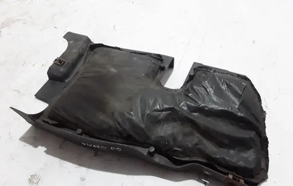Renault Trafic II (X83) Engine splash shield/under tray 8200197776