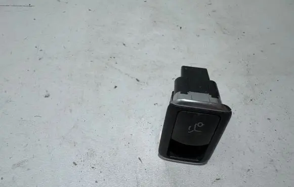 Mercedes-Benz ML W166 Tailgate opening switch A1668707610 10076442 10022012