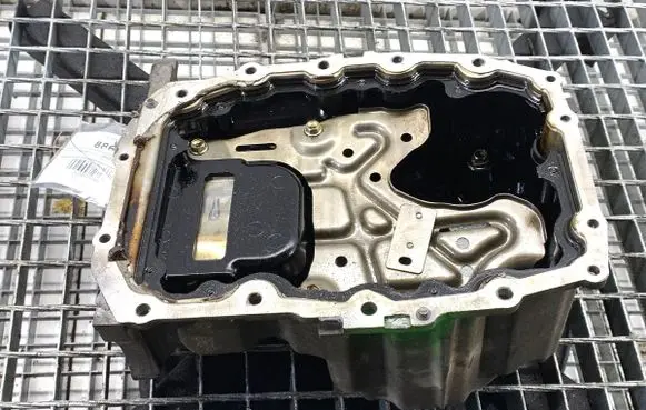 Toyota Aygo AB40 Oil sump 