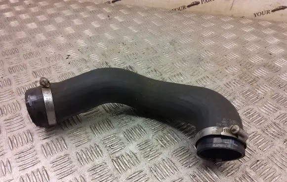 Land Rover Discovery 4 - LR4 Intercooler hose/pipe ah229g738ac