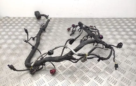 Volkswagen PASSAT B8 Engine installation wiring loom 04L972627EB 04L971824