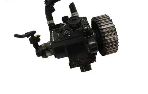 Opel Vectra C Fuel injection high pressure pump 0445010097 0055204599 0383485