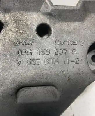 Volkswagen Golf V Engine mounting bracket 03G199207G V550KTS112