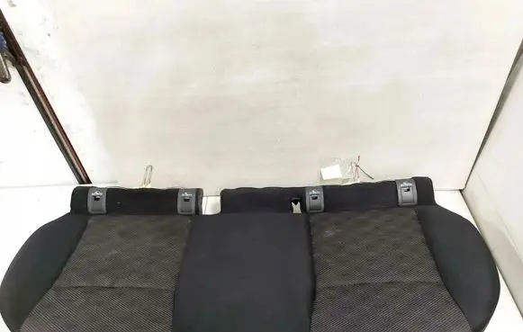 Nissan Qashqai Second row seats 