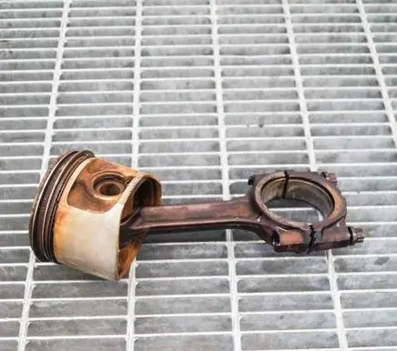 Piston