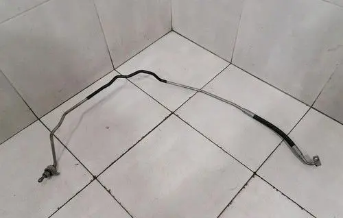 Mercedes-Benz SL AMG R231 Oil cooling pipe A2313200572
