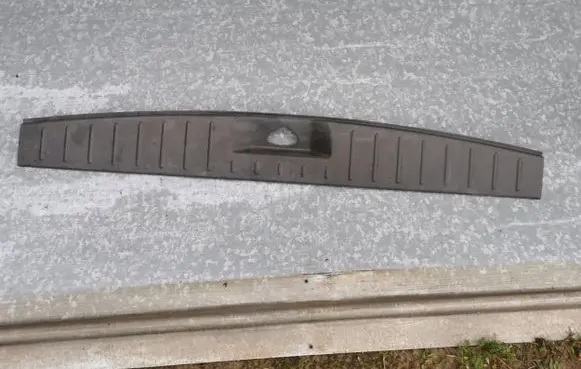 Volkswagen Sharan Trunk/boot sill cover protection 7M0863459E 95VWA42654AFW