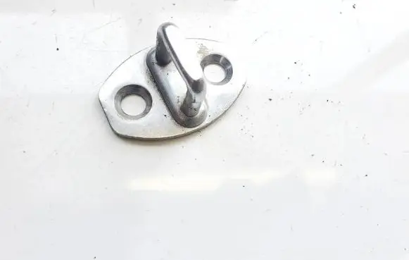 Volkswagen Touran I Rear door lock loop/hook striker 3b0837033ag