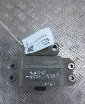 Skoda Superb B6 (3T) Engine mount bracket 1K0199555