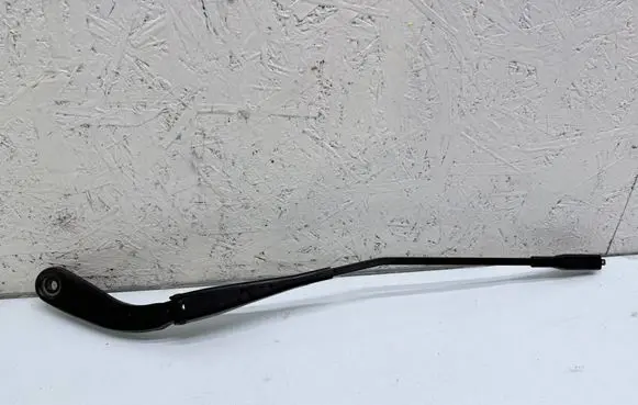 BMW 1 F20 F21 Front wiper blade arm 7239520