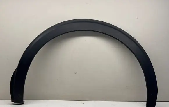 Peugeot 5008 II Rear arch trim 9814071477
