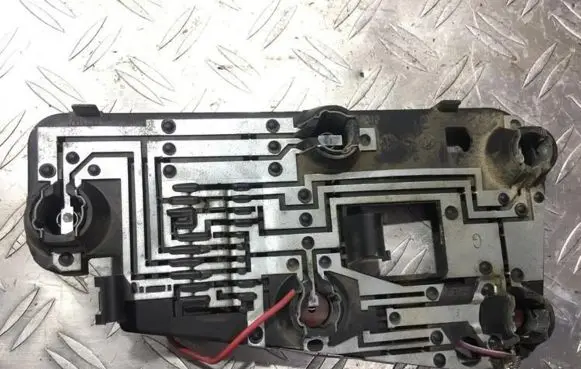 Peugeot 306 Tail light bulb cover holder