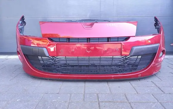 Renault Megane III Front bumper