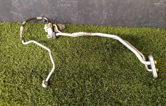 BMW X5 E70 Air conditioning (A/C) pipe/hose 9187635 AC001005610 1062M