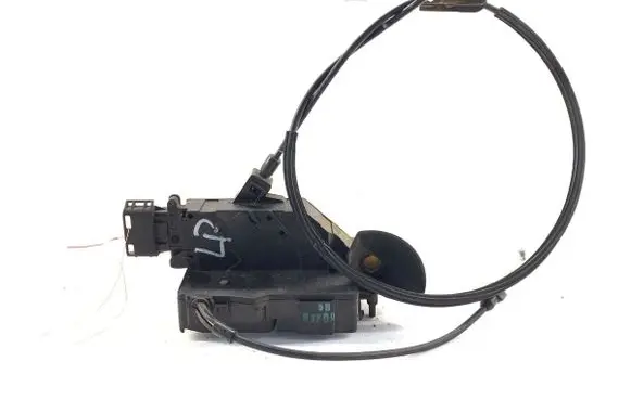 Peugeot 207 Front door lock 24087816