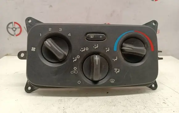 Jeep Cherokee Climate control unit 58024b