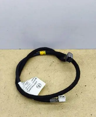 Mercedes-Benz E C207 W207 Sound system wiring loom A2074402805 29042010 D62487