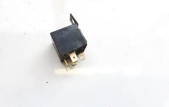 Volkswagen PASSAT B7 Other relay JD191212V40A