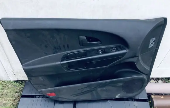 KIA Ceed Front door card panel trim