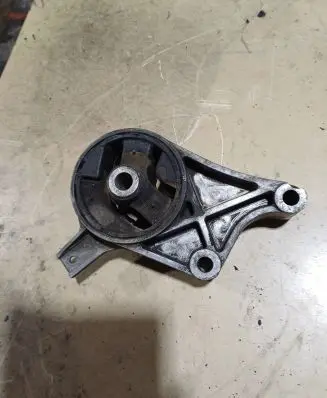 Opel Vectra C Gearbox mount V06425