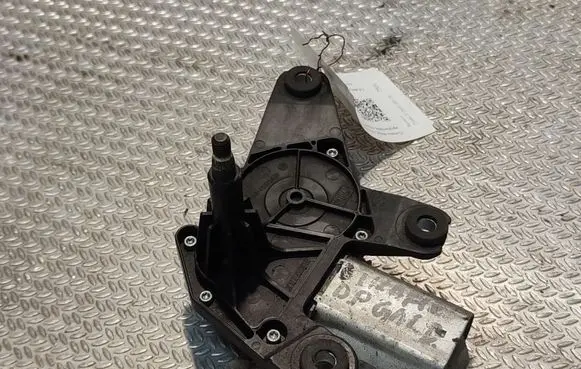 Renault Trafic II (X83) Rear window wiper motor 91165699