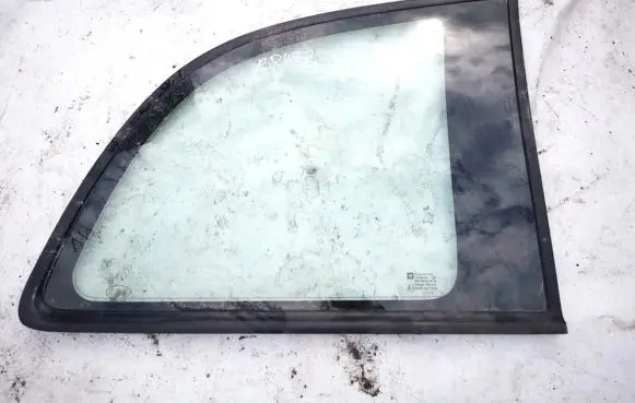 Opel Zafira A Rear side window