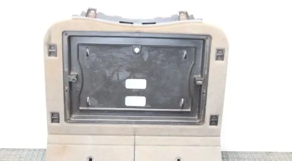 Jeep Grand Cherokee (WK) Tailgate trim