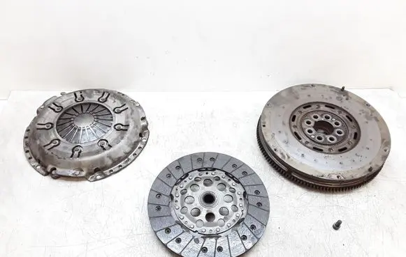Volvo S80 Clutch set kit 324015911