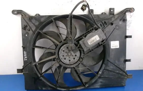 Volvo XC70 Electric radiator cooling fan 8649634