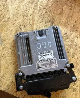 Audi A4 S4 B7 8E 8H Engine control unit/module 03G906016LR 9L0906020 0281013888