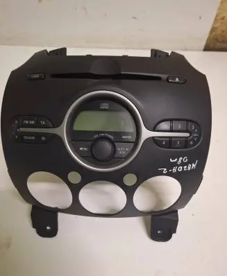 Mazda 2 Radio/CD/DVD/GPS head unit 14797629 08D1B2754052