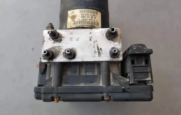 Mercedes-Benz C W202 ABS Pump A0024319212 10099013262 JK2U6B06A61