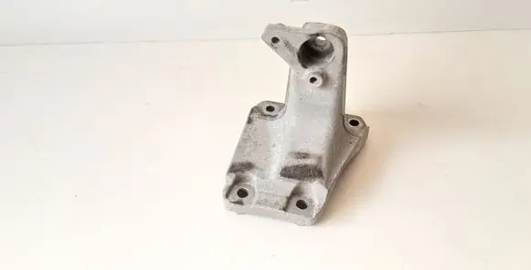 BMW 1 F20 F21 Engine mounting bracket 6788612 22116788612