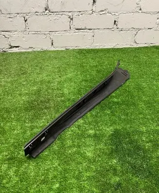 BMW M4 G82 G83 Fender end trim 7486825