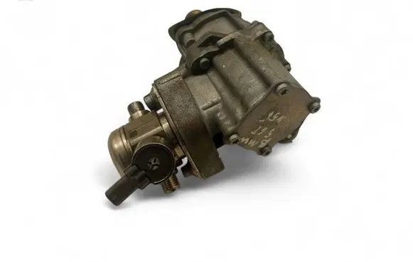 BMW 3 F30 F35 F31 Vacuum pump 8618897 8604231